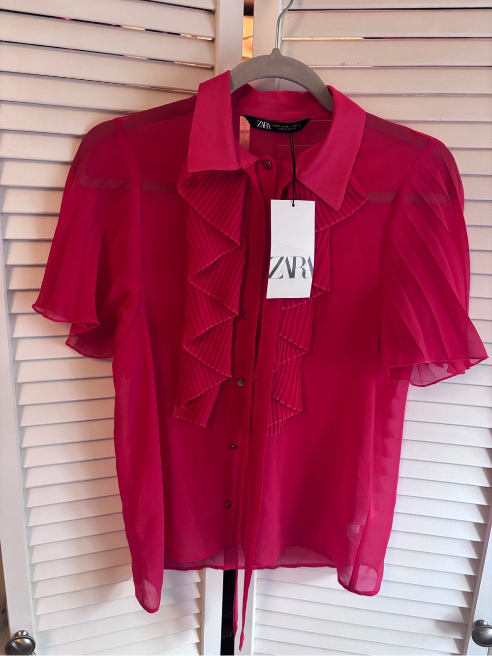 NWT Zara Orange Red Button Down Sheer Blouse Accordion Sleeve Ruffles Front Tie
